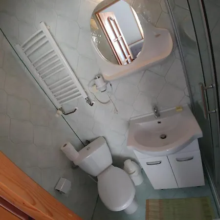 Bed & Breakfast U Hani W Poblizu Goracy Potok I Termy 3*