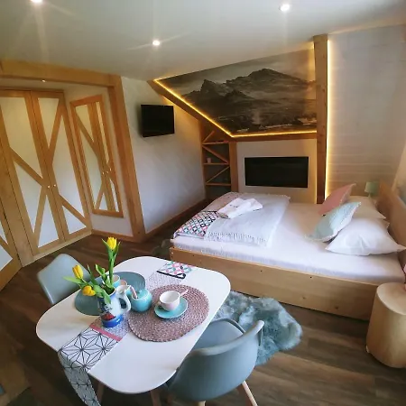 Bed and Breakfast U Hani W Poblizu Goracy Potok I Termy