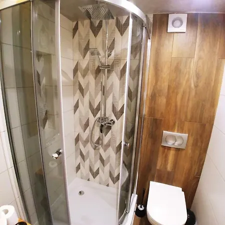 U Hani W Poblizu Goracy Potok I Termy Szaflary