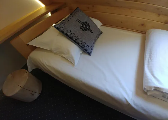 U Hani W Poblizu Goracy Potok I Termy