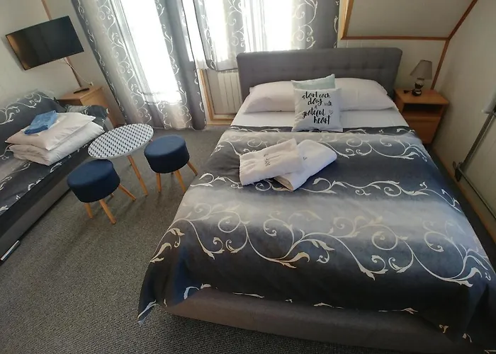 U Hani W Poblizu Goracy Potok I Termy Szaflary