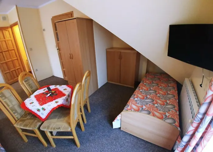 U Hani W Poblizu Goracy Potok I Termy Frühstückspension 3*